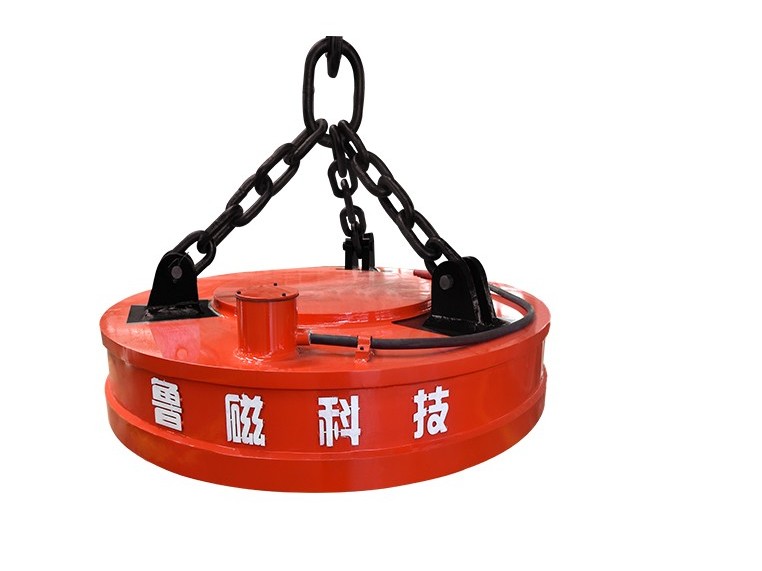 起重电磁铁的频率与磁场强度有何关系？