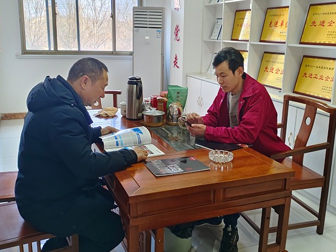 2025年1月20日，山西客户一行莅临山东鲁磁进行考察访问，双方就合作事宜展开深入交流，共谋未来发展新机遇。