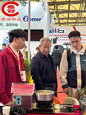 2024年4月，第十三届中国（上海）数控机床展览会-客户参观