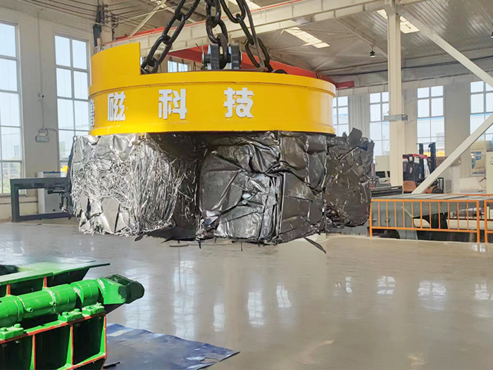 行车、龙门吊专用起重电磁铁