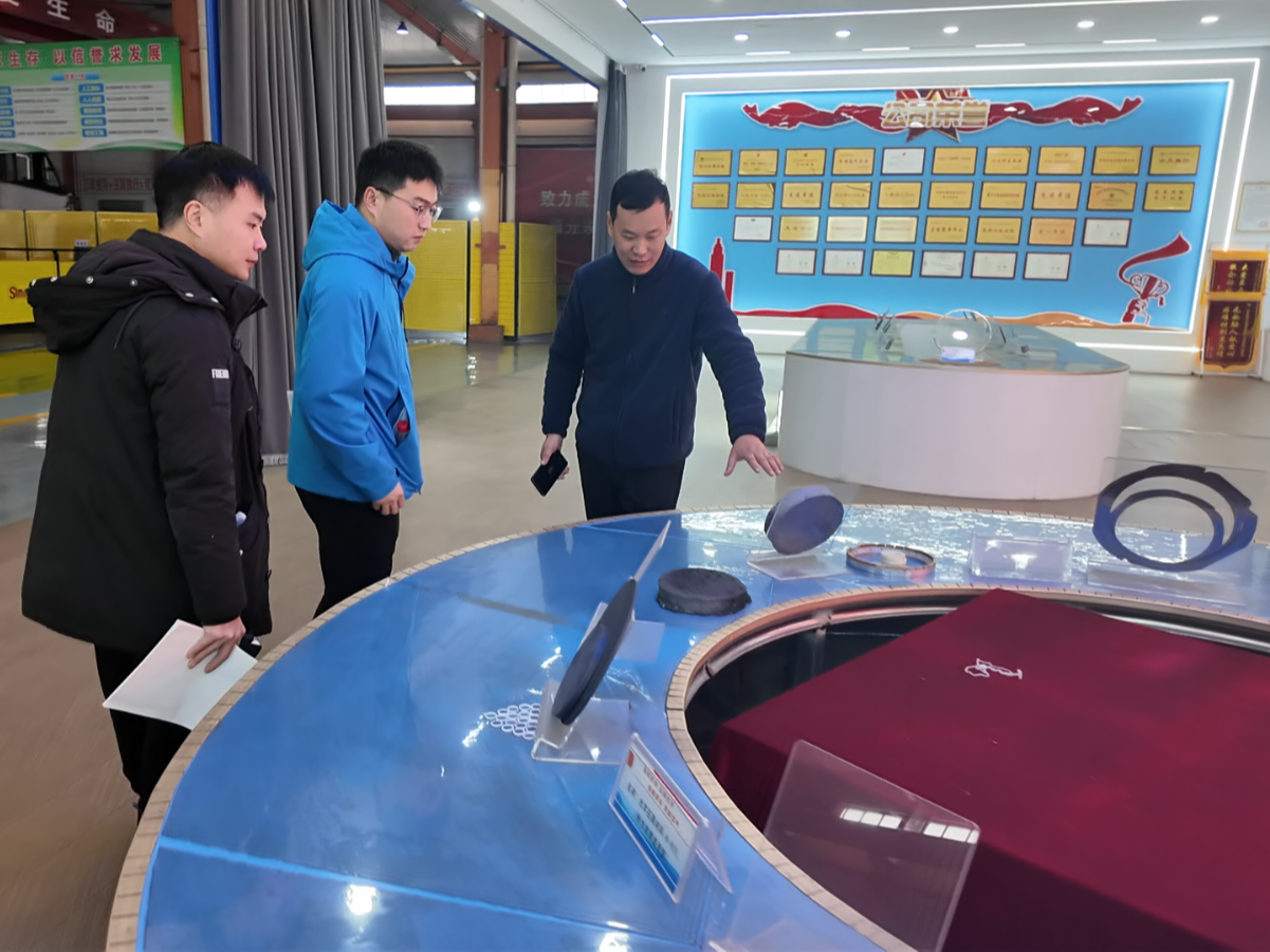 2025年12月17日共襄盛举!山东鲁磁与客户共商未来,共创辉煌 2025年12月17日共襄盛举!山东鲁磁与客户共商未来,共创辉煌