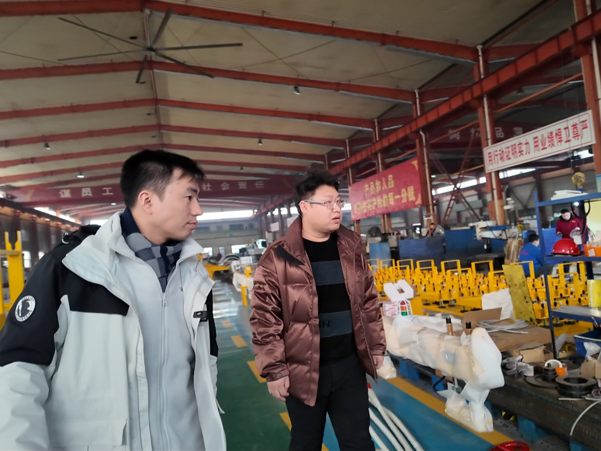 谭伟河北客户来访1-30