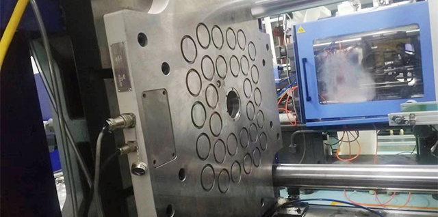 磁力模板-快速换模系统