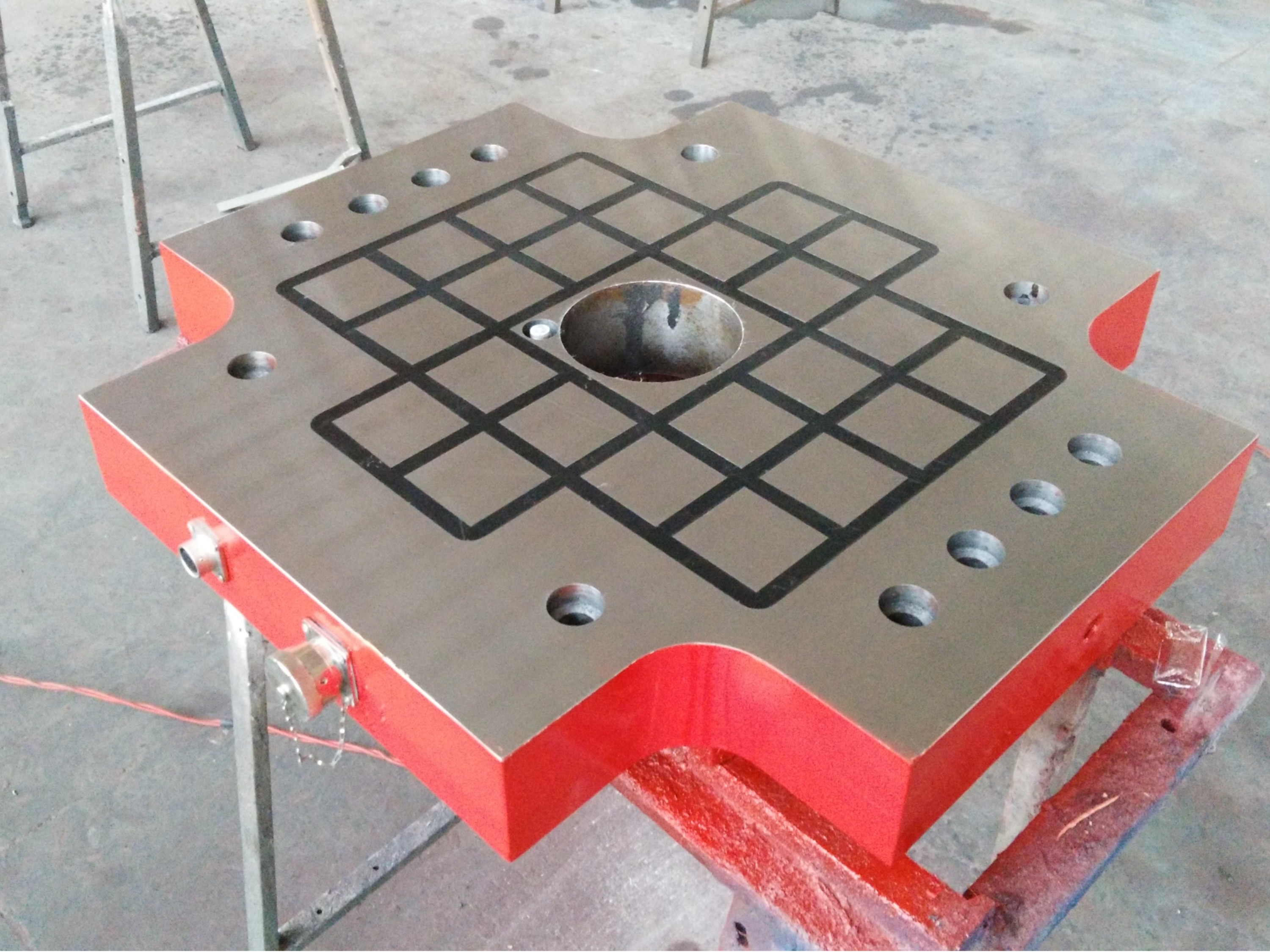 注塑机用磁力模板为何能提升注塑效率？